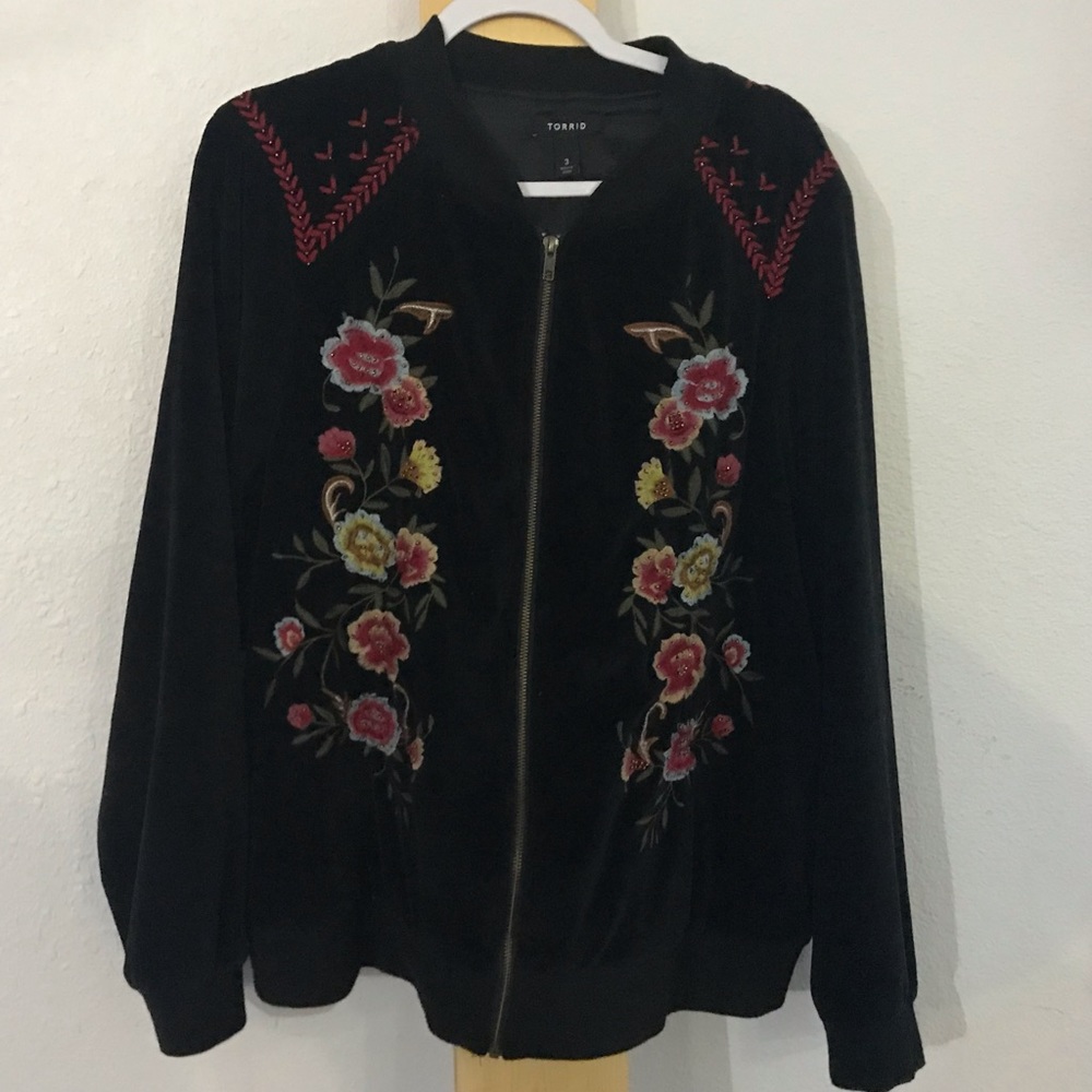 Torrid Size 3 Embroidered Velour zippered Jacket